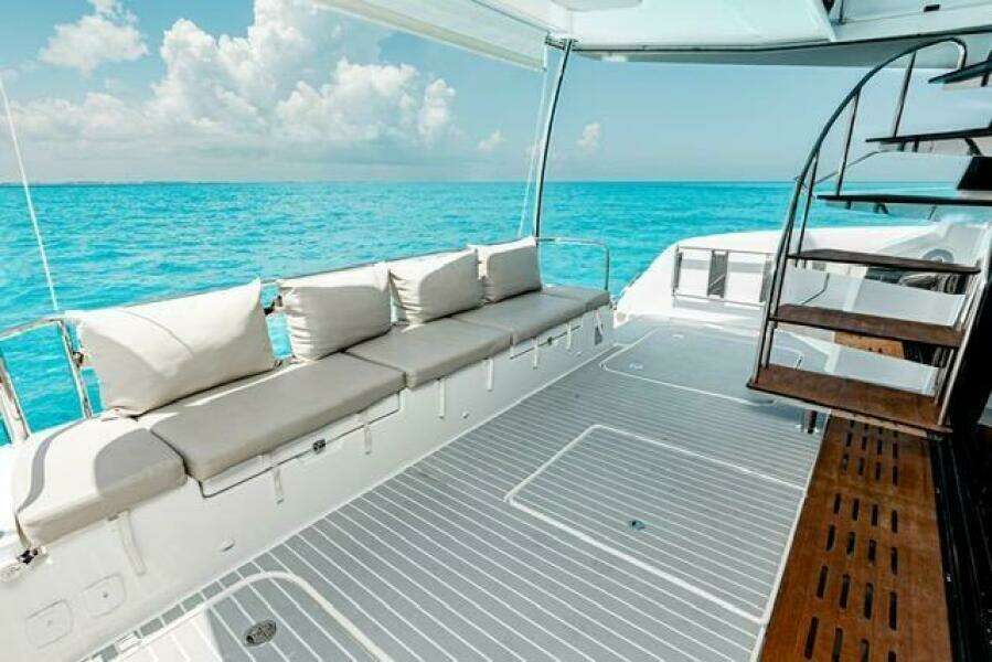 44ft Fountaine Pajot Yacht For Sale
