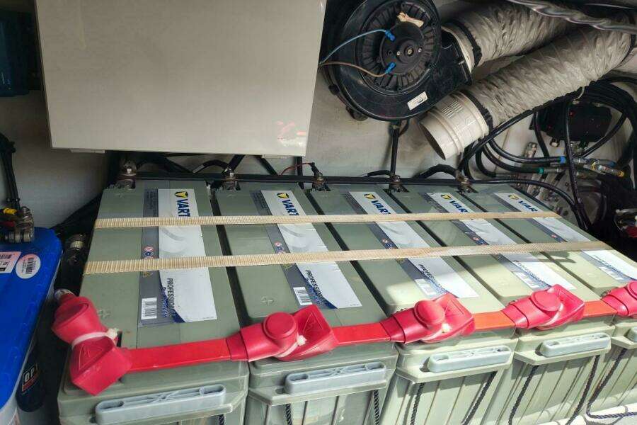 Libert e 44ft Fountaine Pajot Yacht For Sale Libert e 44ft Fountaine Pajot Yacht For Sale