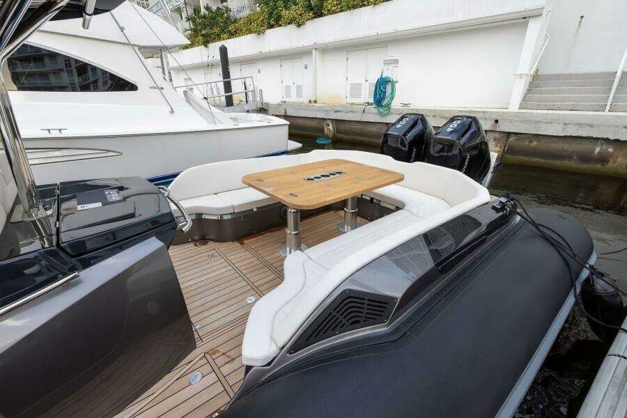 T T GYPZY 37ft Sacs Yacht For Sale