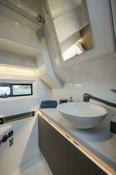 29ft Jeanneau Yacht For Sale