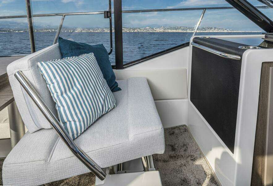 29ft Jeanneau Yacht For Sale