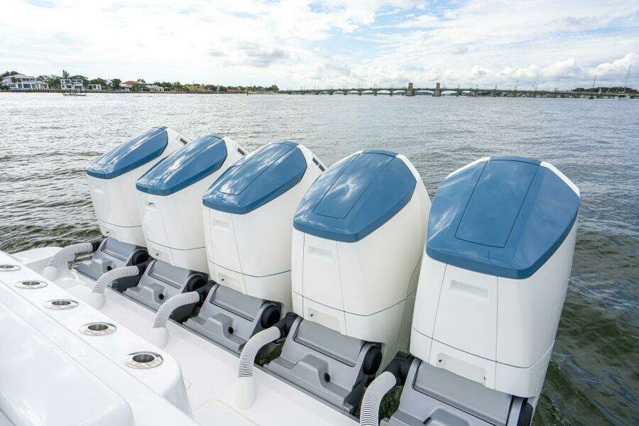 56ft HCB Yacht For Sale