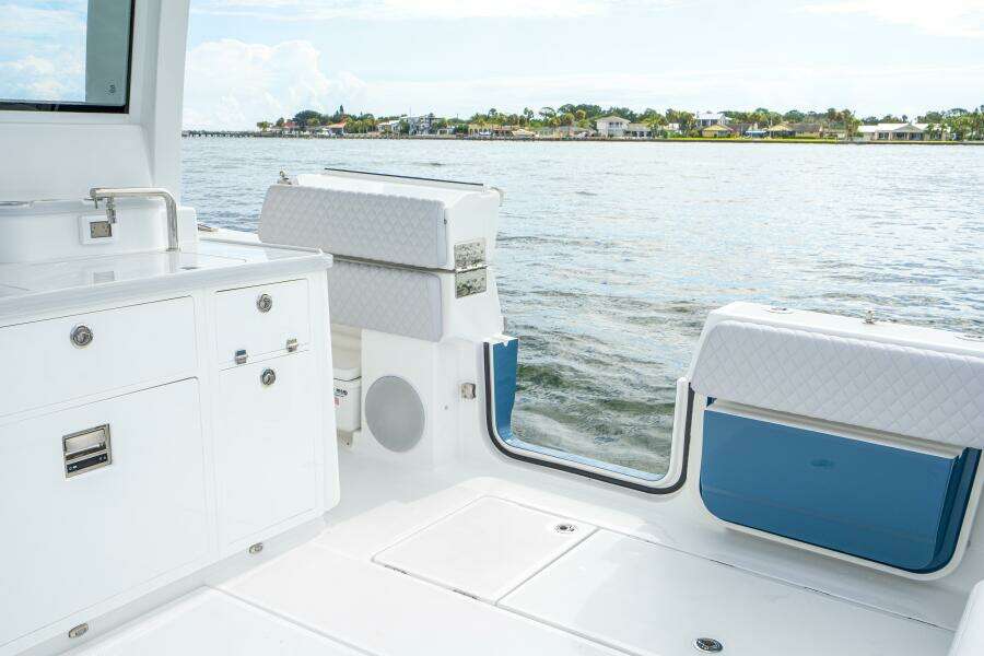 56ft HCB Yacht For Sale