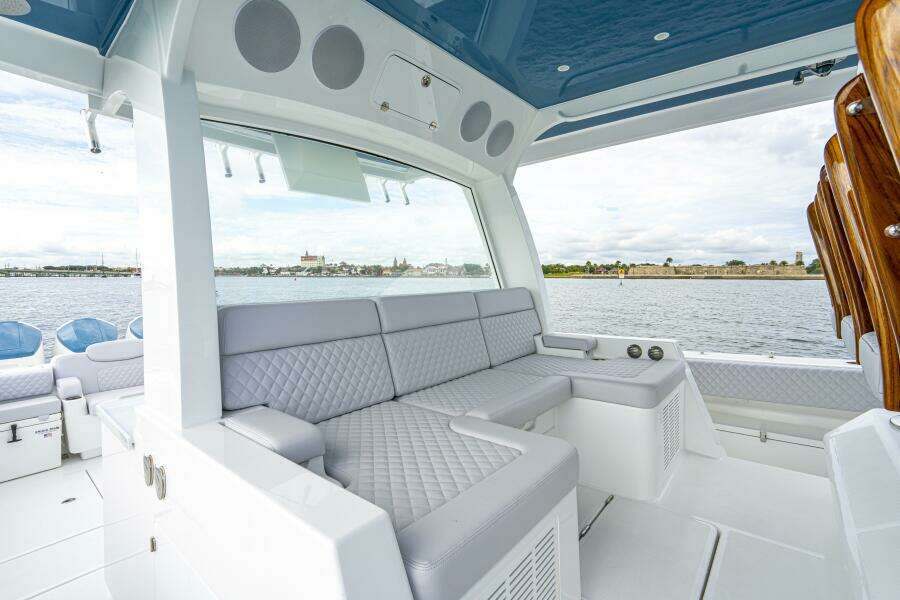 56ft HCB Yacht For Sale
