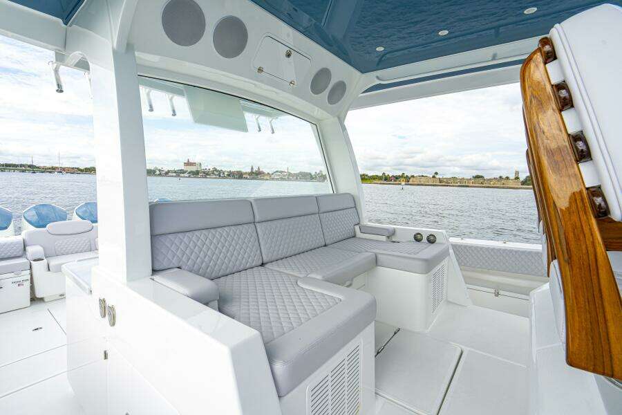 56ft HCB Yacht For Sale
