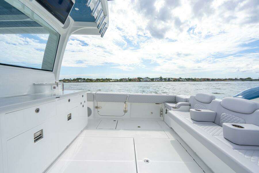 56ft HCB Yacht For Sale