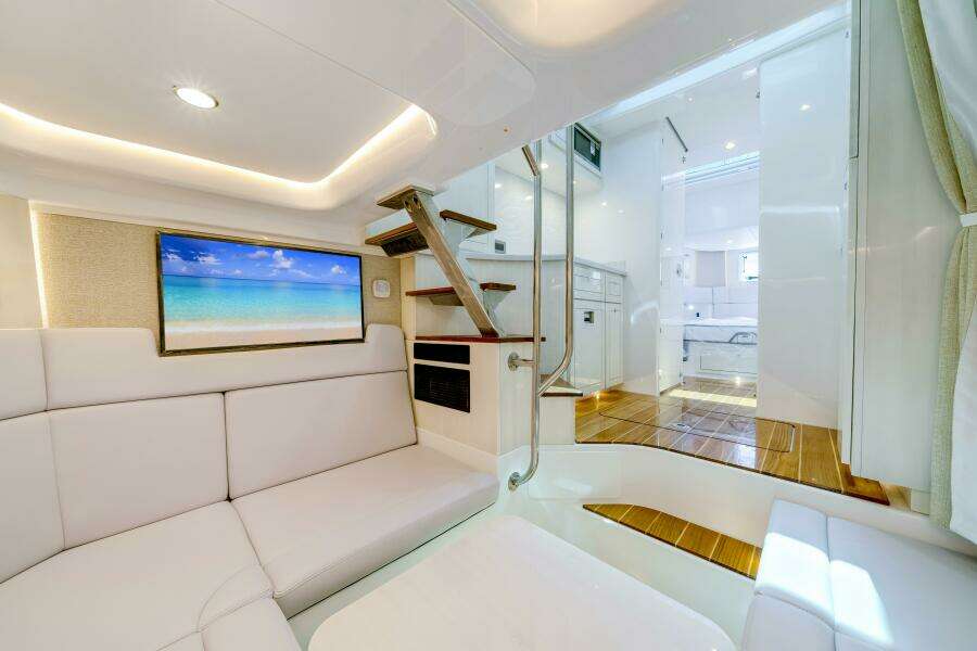 56ft HCB Yacht For Sale