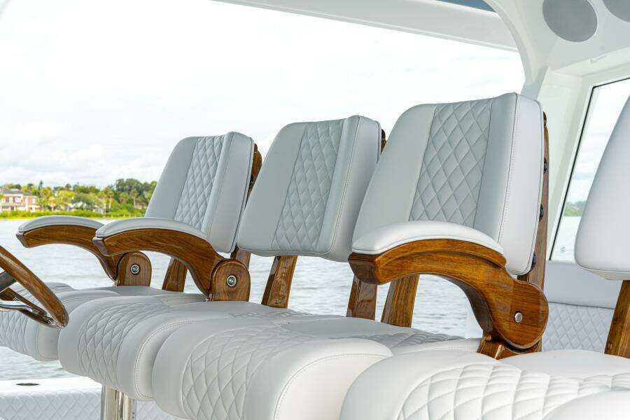 56ft HCB Yacht For Sale