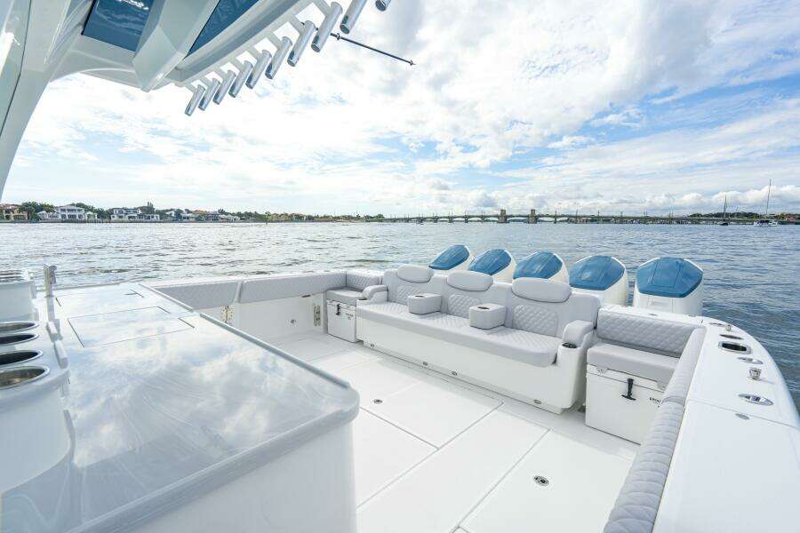 56ft HCB Yacht For Sale