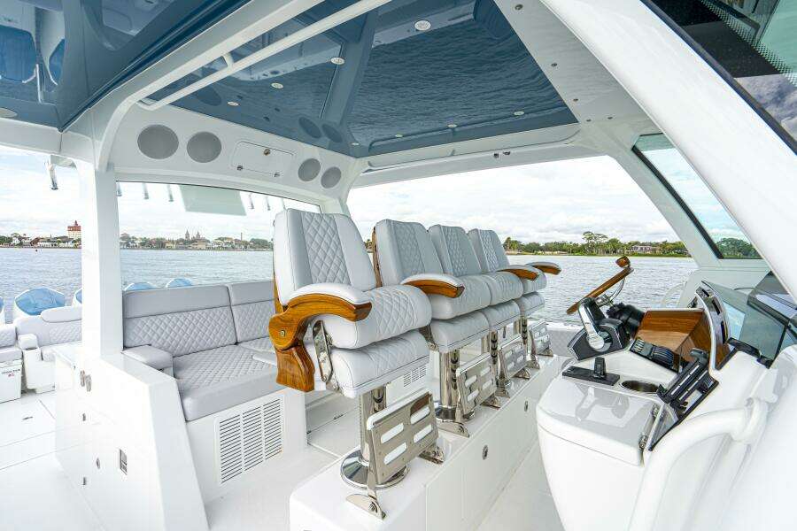 56ft HCB Yacht For Sale