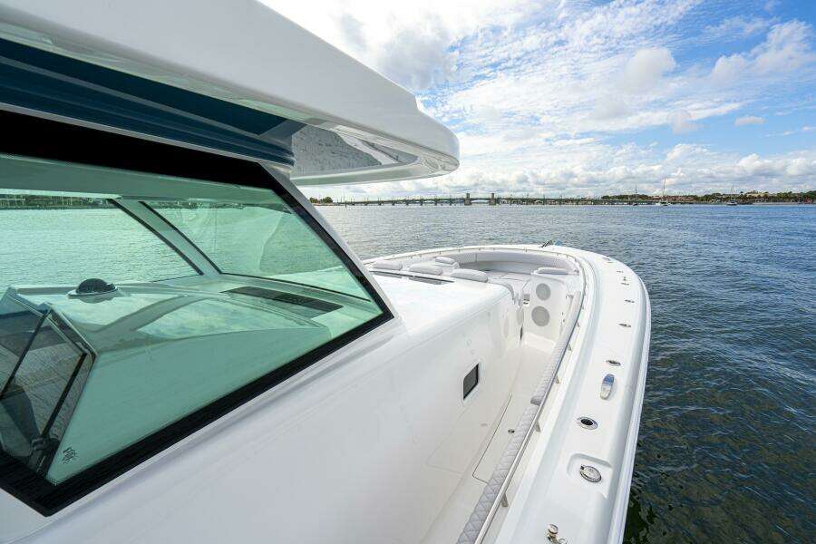 56ft HCB Yacht For Sale