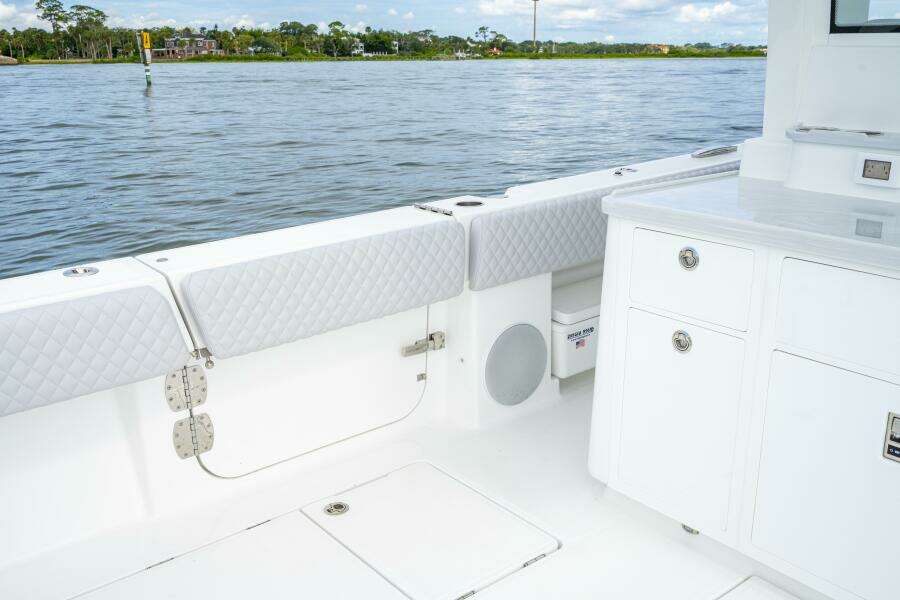 56ft HCB Yacht For Sale