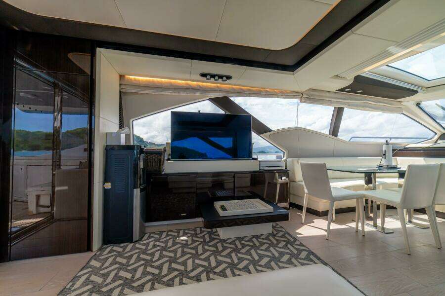 2017 Azimut 77 