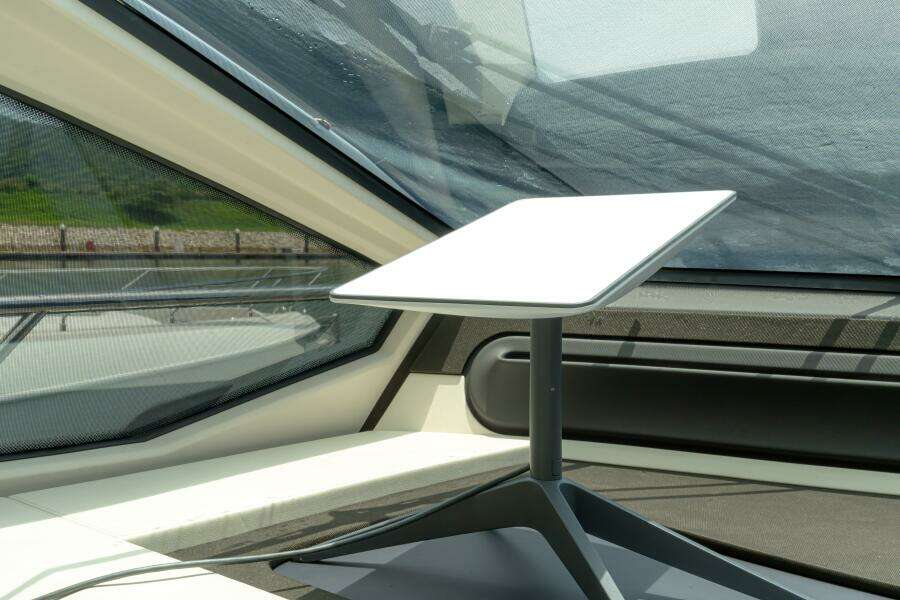 2017 Azimut 77 