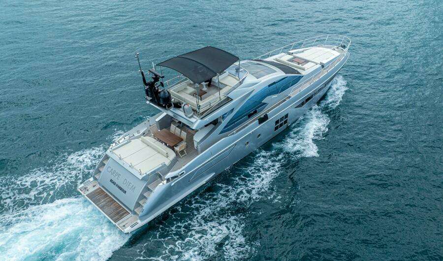 2017 Azimut 77 