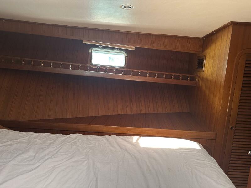 42' 2002 Novatec Sundeck