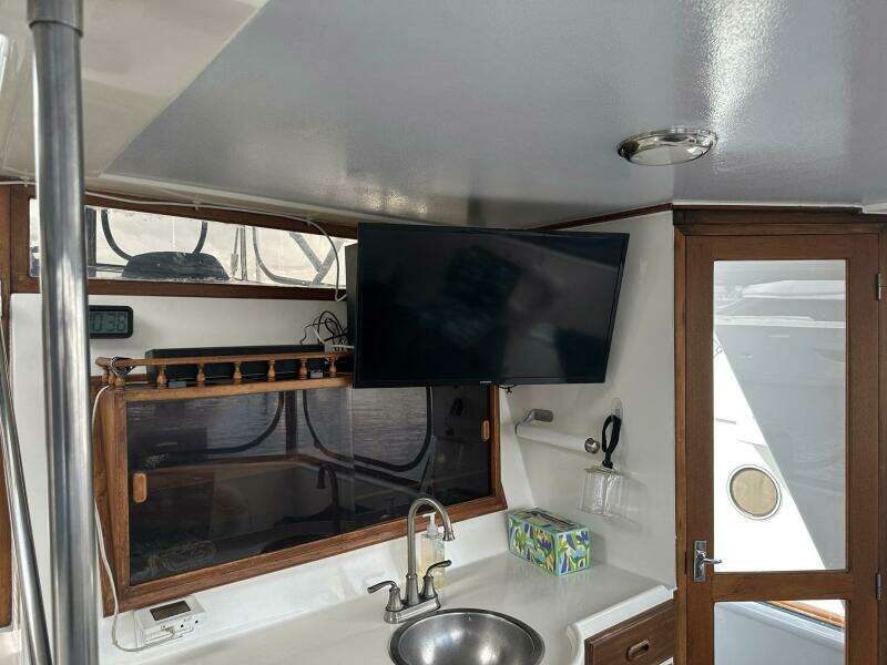 Off Ramp 42ft Novatec Yacht For Sale