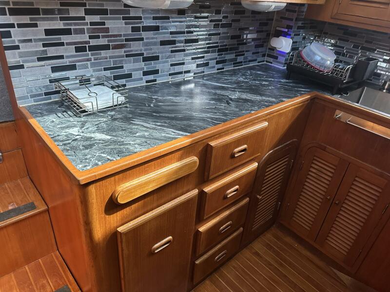 42' 2002 Novatec Sundeck