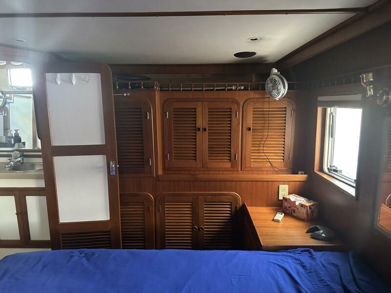 42' 2002 Novatec Sundeck