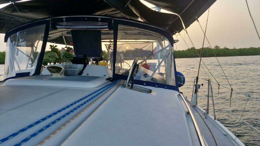 Role 44ft Hunter Yacht For Sale Role 44ft Hunter Yacht For Sale