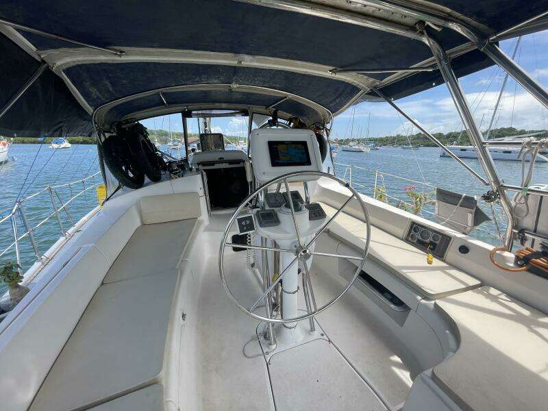 Role 44ft Hunter Yacht For Sale Role 44ft Hunter Yacht For Sale