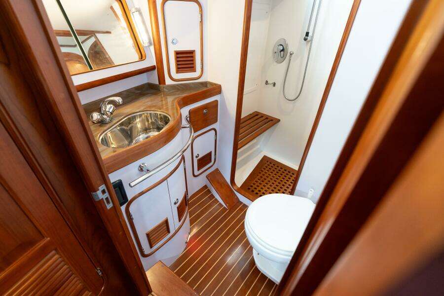 Solitude 54ft Passport Yacht For Sale