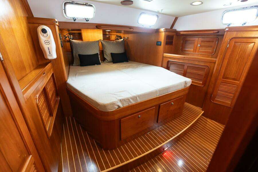 Solitude 54ft Passport Yacht For Sale