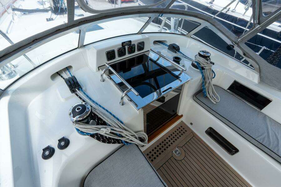 Solitude 54ft Passport Yacht For Sale