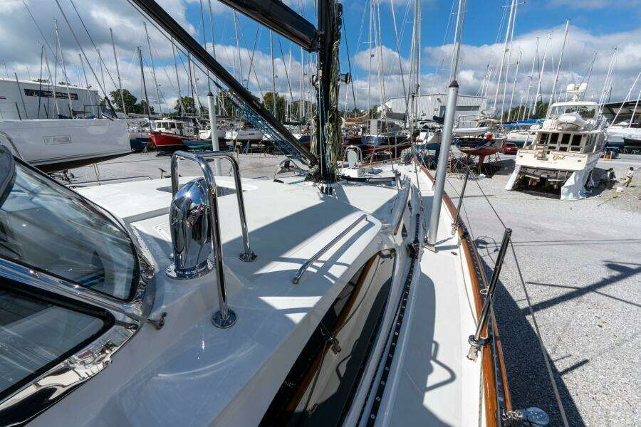 Solitude 54ft Passport Yacht For Sale