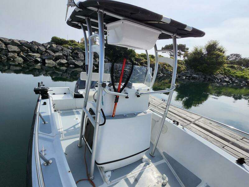 20ft Boston Whaler Yacht For Sale