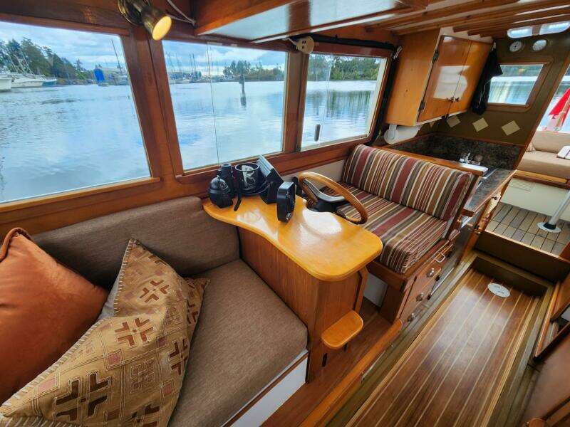 27ft Other Yacht For Sale