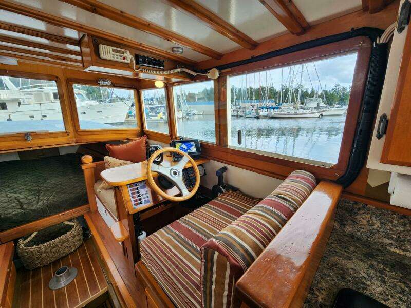 27ft Other Yacht For Sale