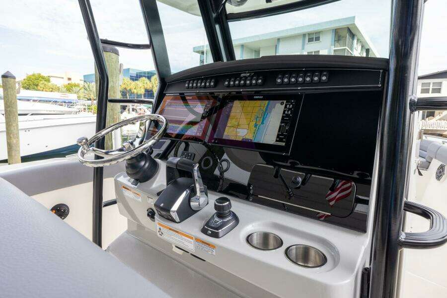 REEL DANCER 33ft Boston Whaler Yacht For Sale