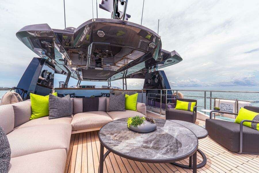 M 105ft Monte Carlo Yachts Yacht For Sale