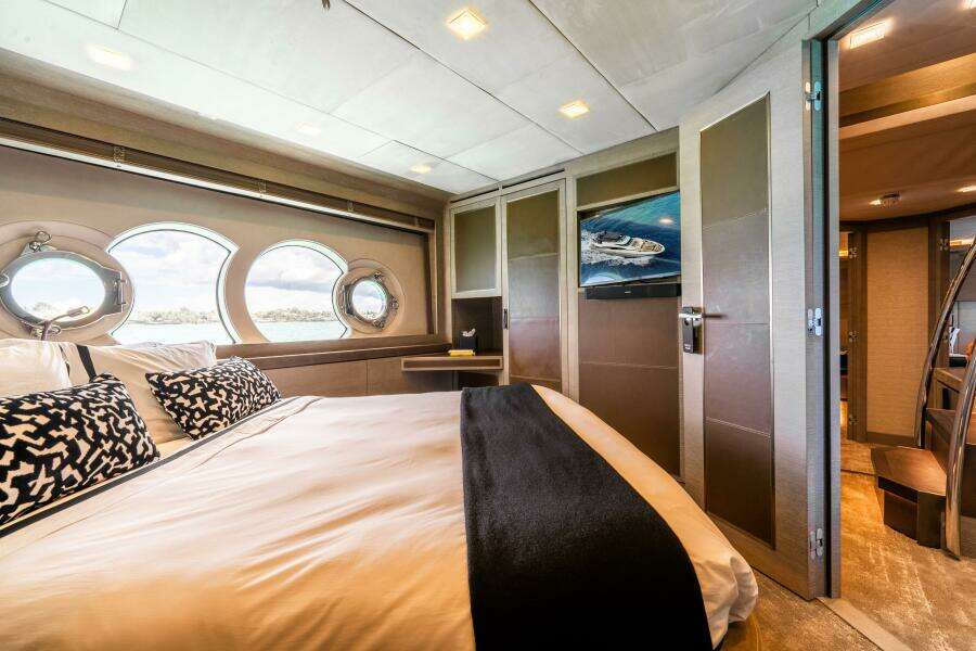 M 105ft Monte Carlo Yachts Yacht For Sale