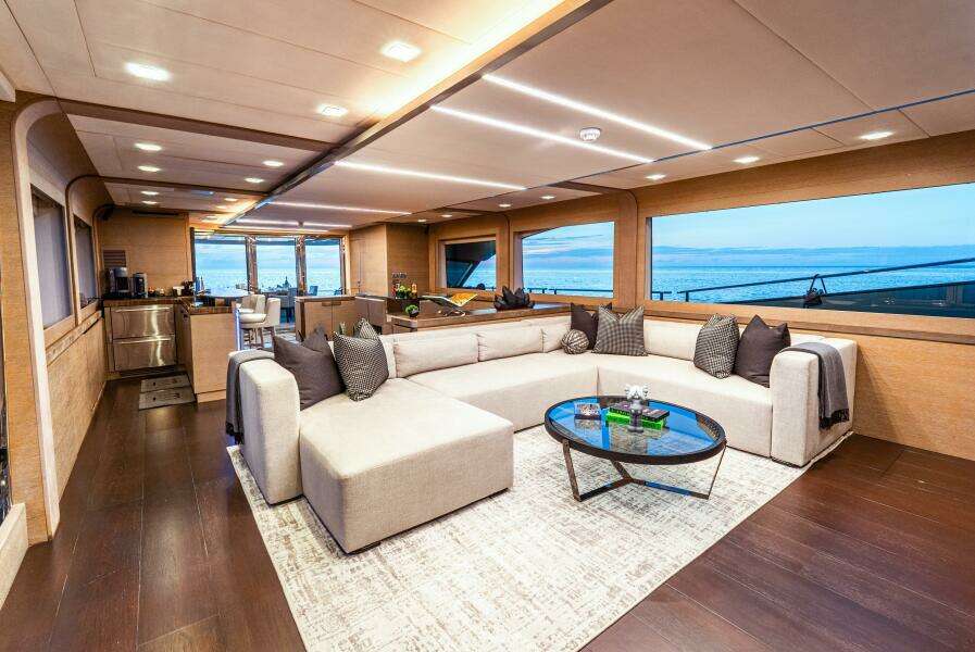 M 105ft Monte Carlo Yachts Yacht For Sale