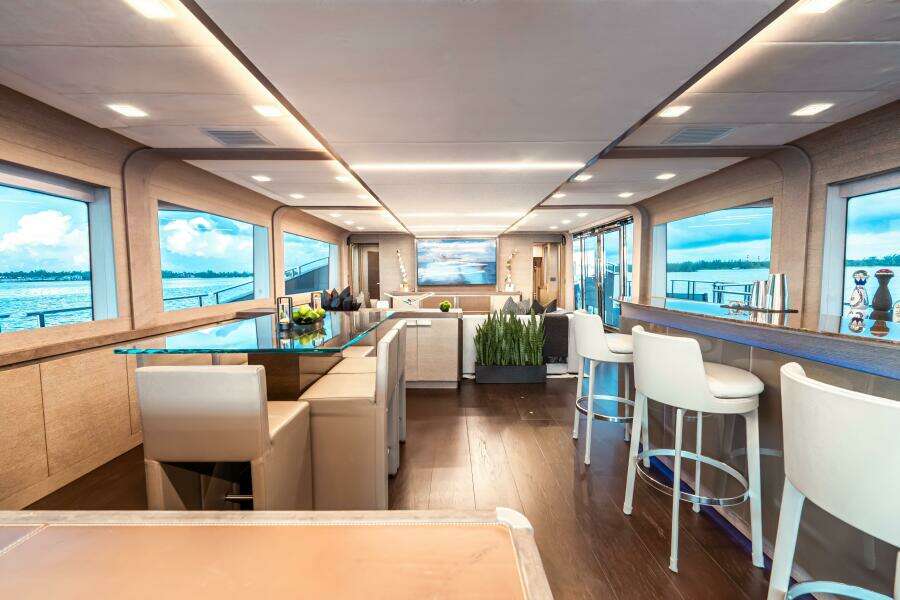 M 105ft Monte Carlo Yachts Yacht For Sale