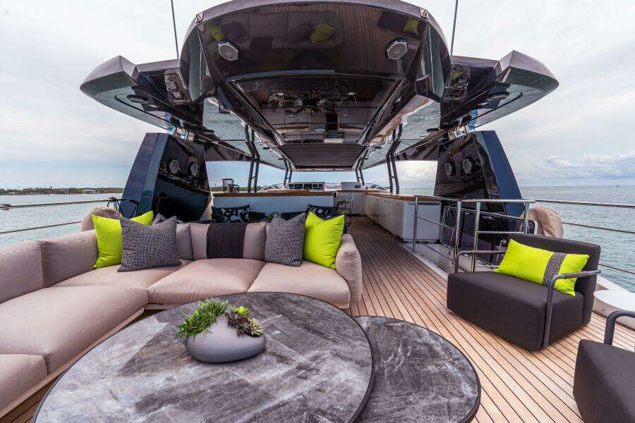 M 105ft Monte Carlo Yachts Yacht For Sale