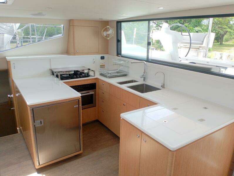 Bei Sogni 53ft Seawind Yacht For Sale