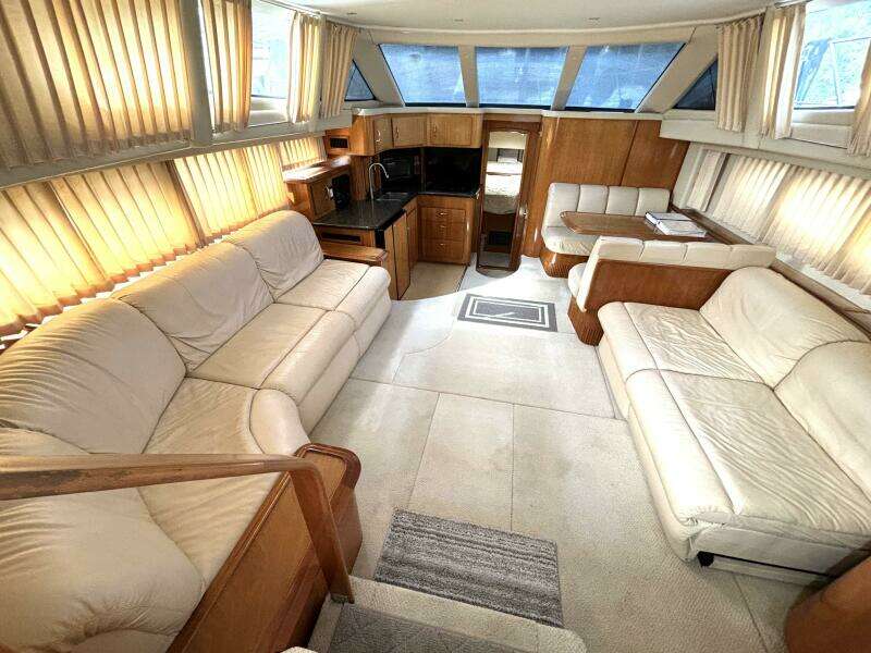 Michelle Rene 39ft Carver Yacht For Sale