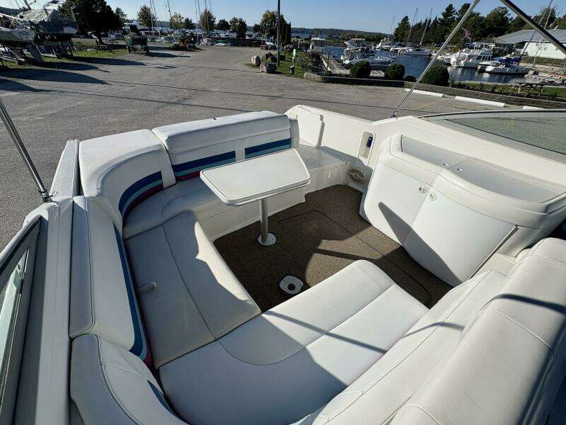 Sick Puppy 33ft Formula Yacht For Sale