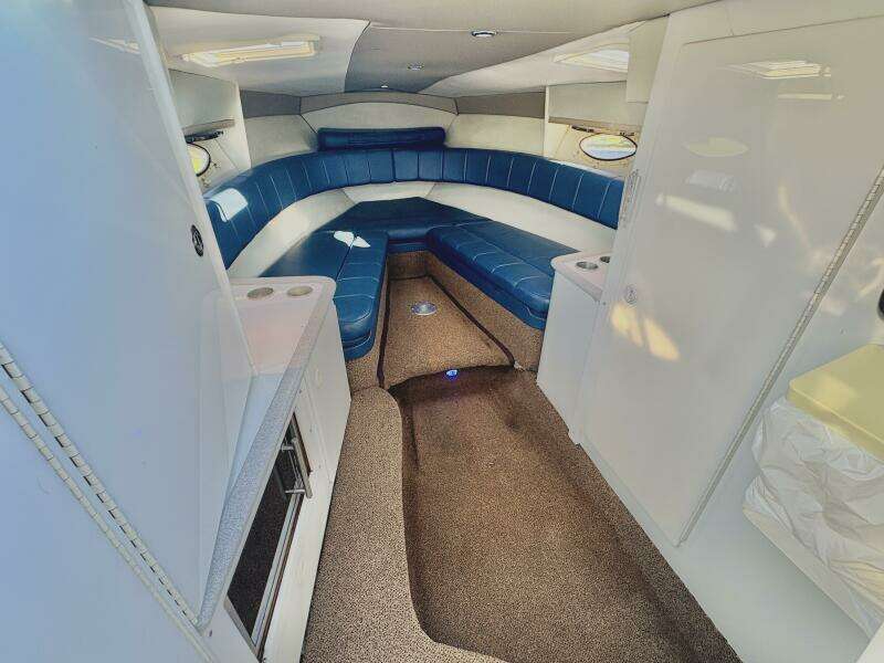 Sick Puppy 33ft Formula Yacht For Sale