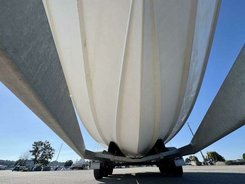 Sick Puppy 33ft Formula Yacht For Sale