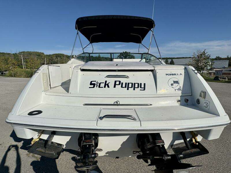 Sick Puppy 33ft Formula Yacht For Sale