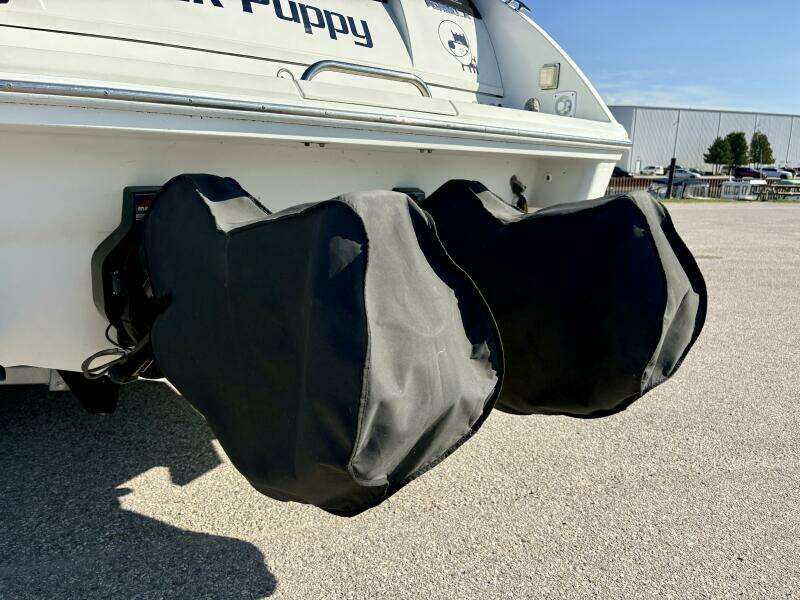 Sick Puppy 33ft Formula Yacht For Sale