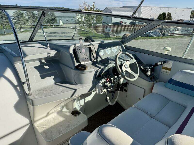 Sick Puppy 33ft Formula Yacht For Sale