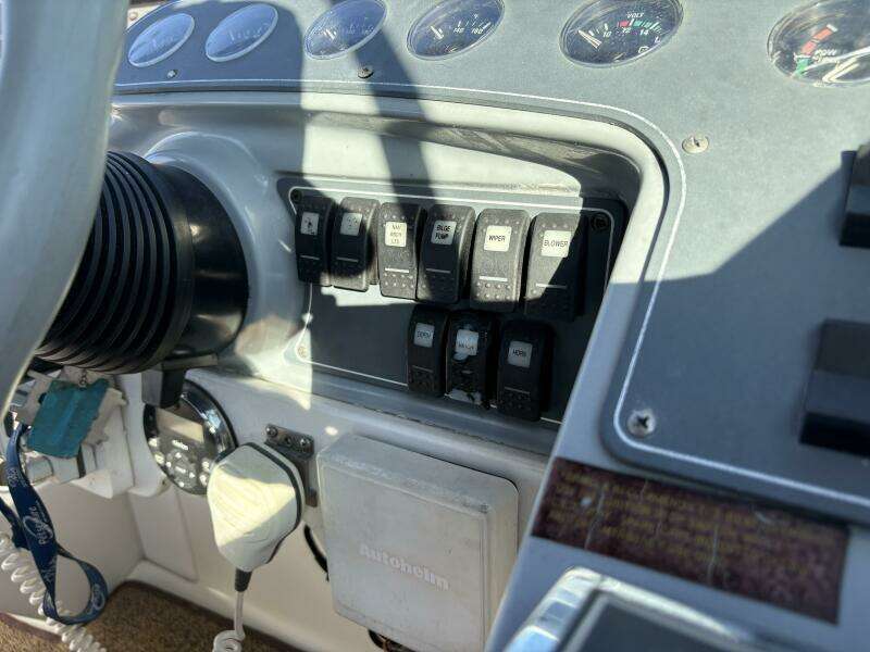 Sick Puppy 33ft Formula Yacht For Sale