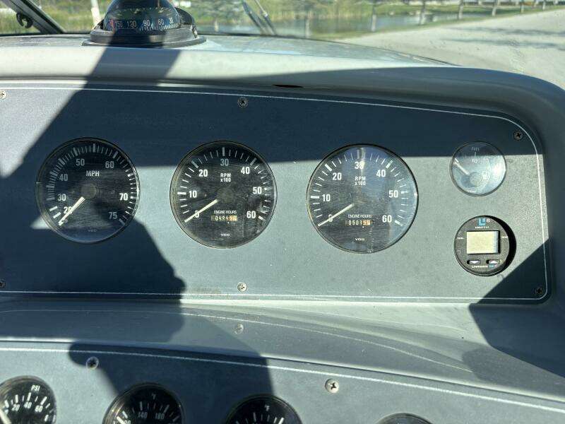 Sick Puppy 33ft Formula Yacht For Sale