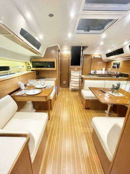 42ft Catalina Yacht For Sale
