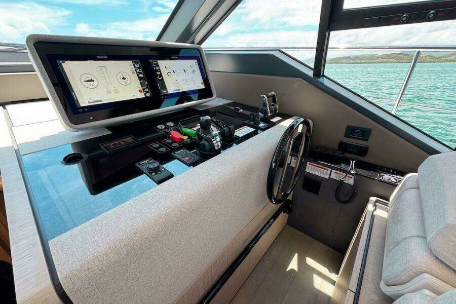 Macu 58ft Ferretti Yachts Yacht For Sale